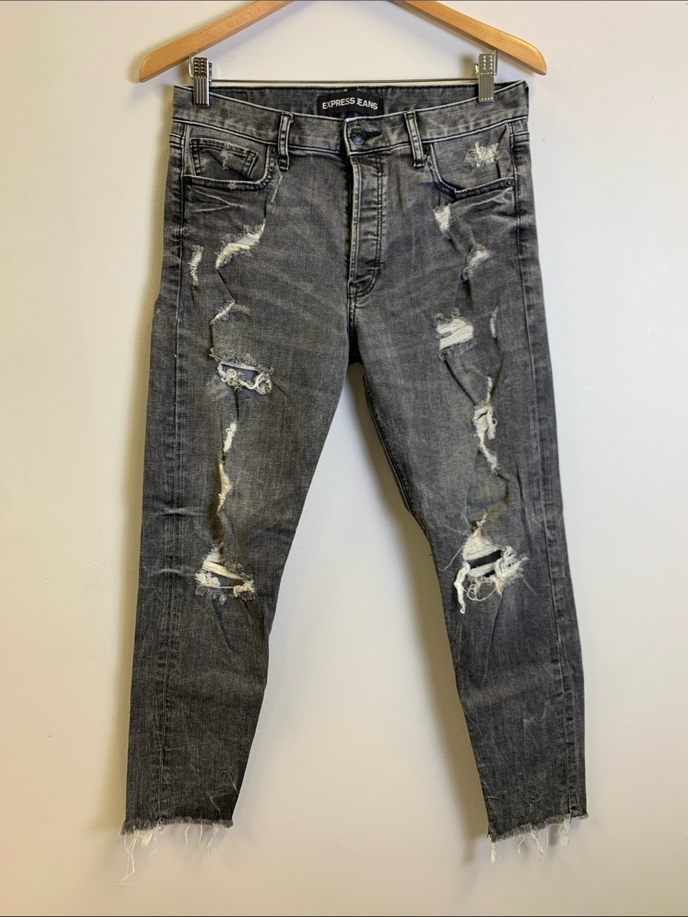 Express Women’s Skinny Distressed Gray Ripped Jeans